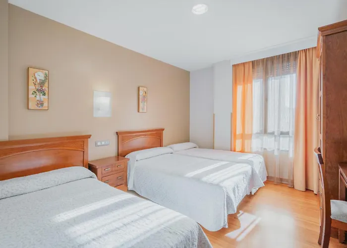 Hotel Reina Isabel
