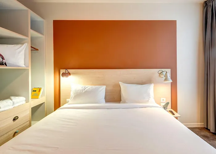 Hotel Paris Saint-Ouen