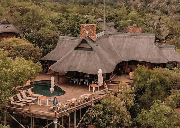 Tshwene Lodge