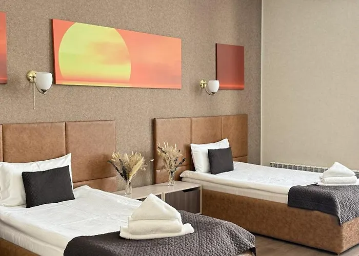 Caravan Hotel