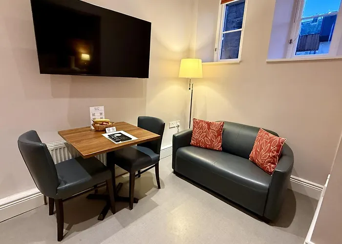 Court Residence Aparthotel