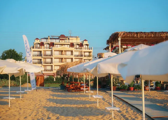 Sunny Castle Hotel
