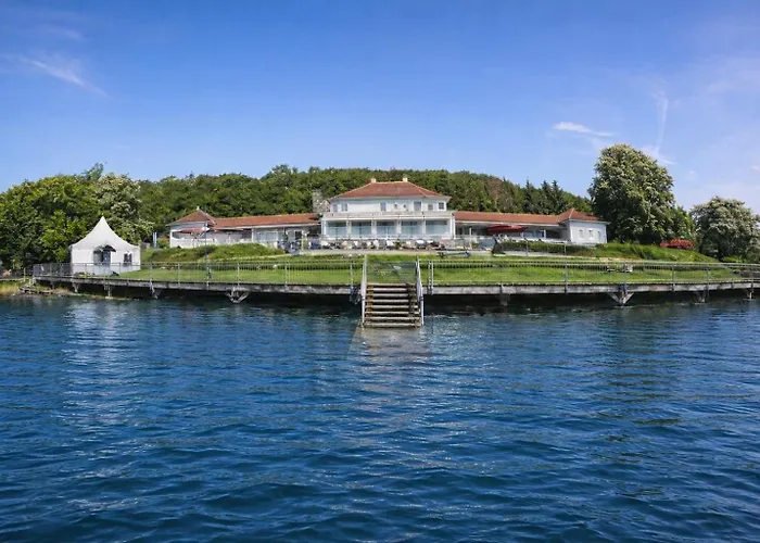 Strandhaus Edersee - Kaminzimmer, Seeblick, Badestrand, Seeterrasse