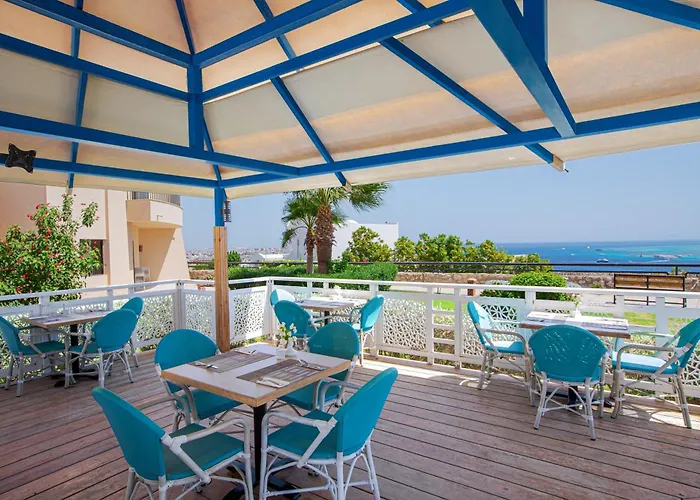 Sky View Suites Hotel