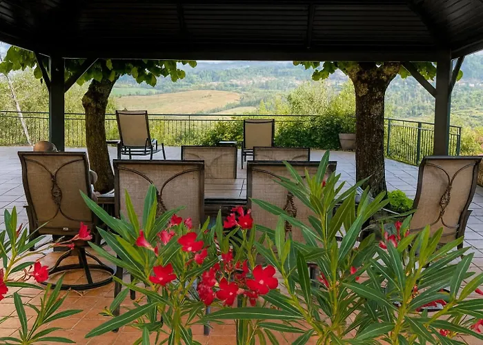 Arts Club Suite & Spa