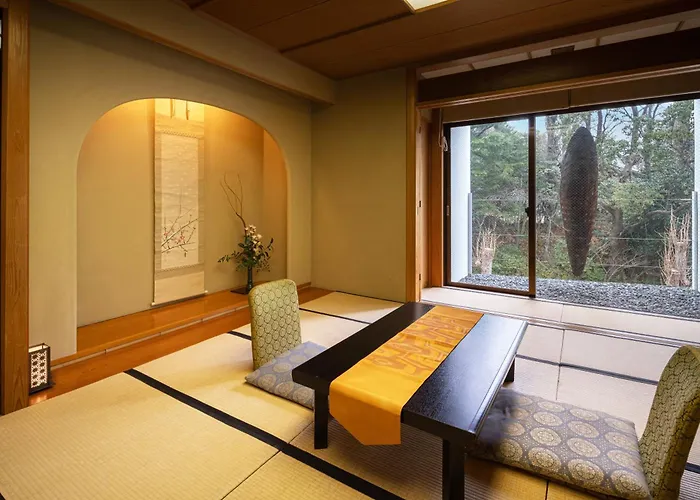 Chigusa Hotel