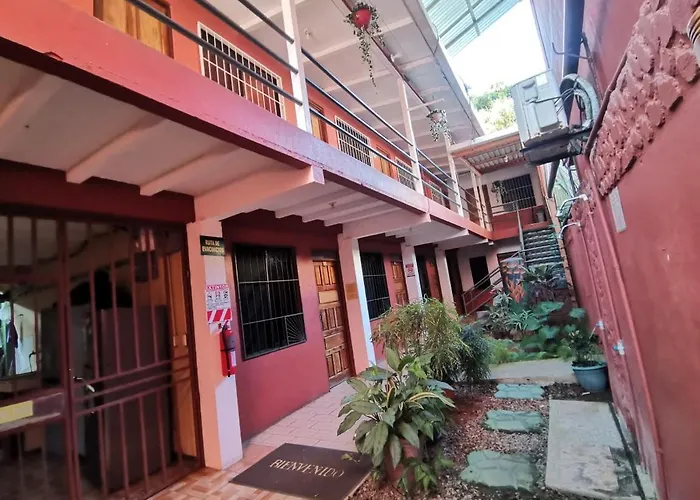 Hotel Cabinas Jacomar