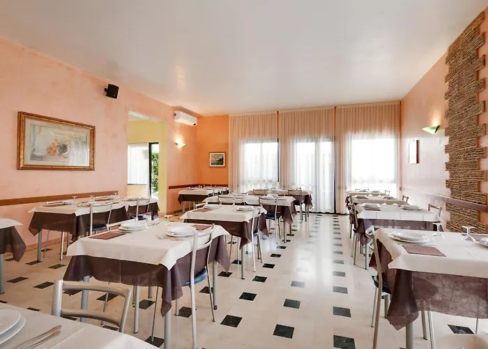 Hotel Numi