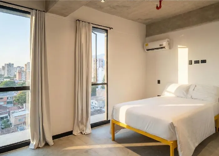 Indie Universe Creative Hotel
