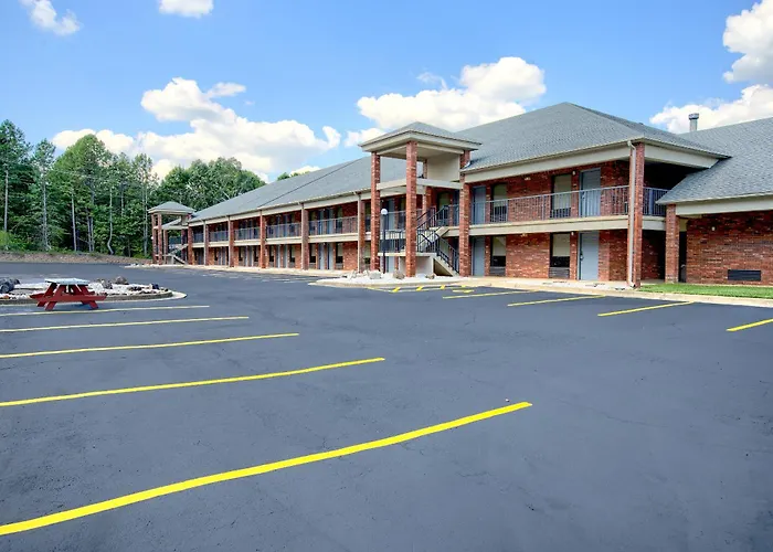 Hot Springs Village Inn
