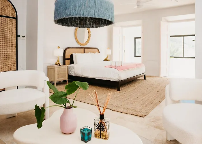 The Pink Palm Hotel - Adults Only