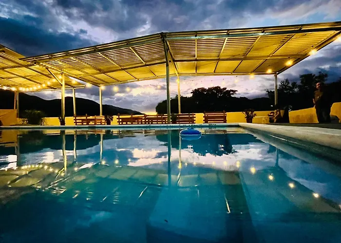 Hotel Israel