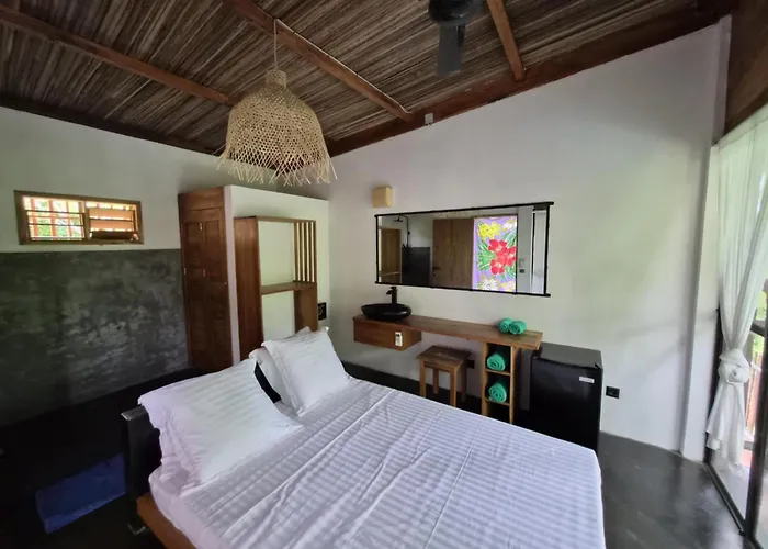 Moemoea Lodge