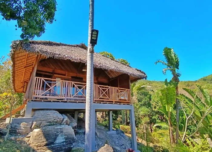 Diana Lodge