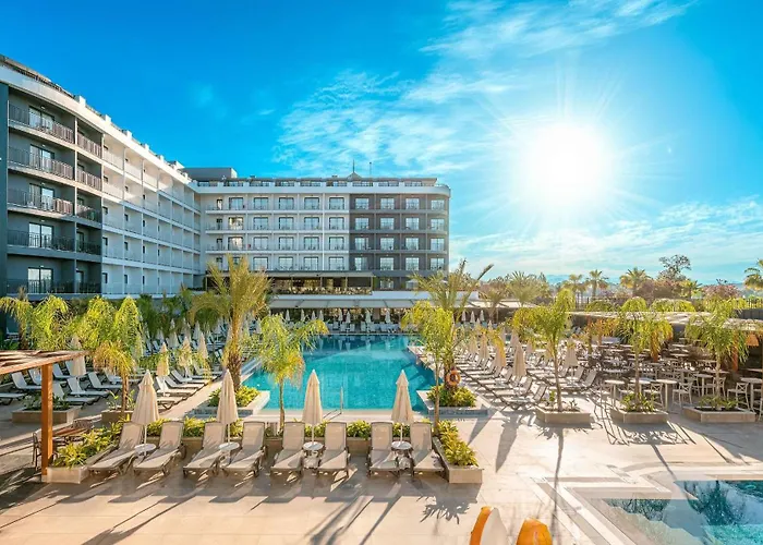 Vox Maris Resort