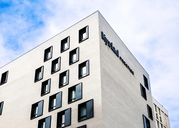 Hotel Kyriad Prestige Paris Asnieres