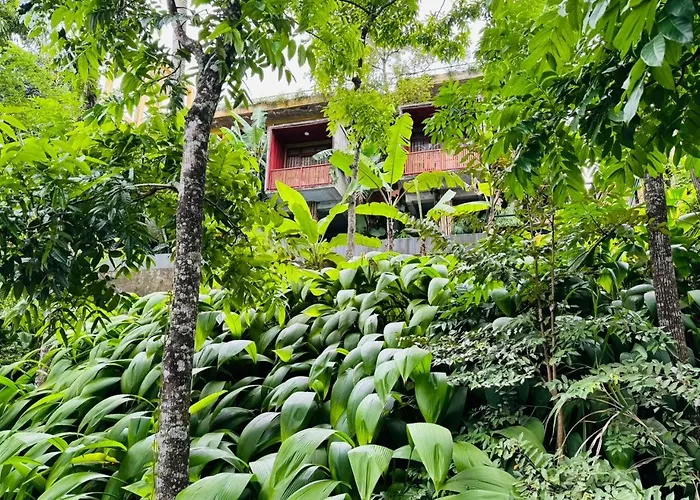 Kandy Bird Villas