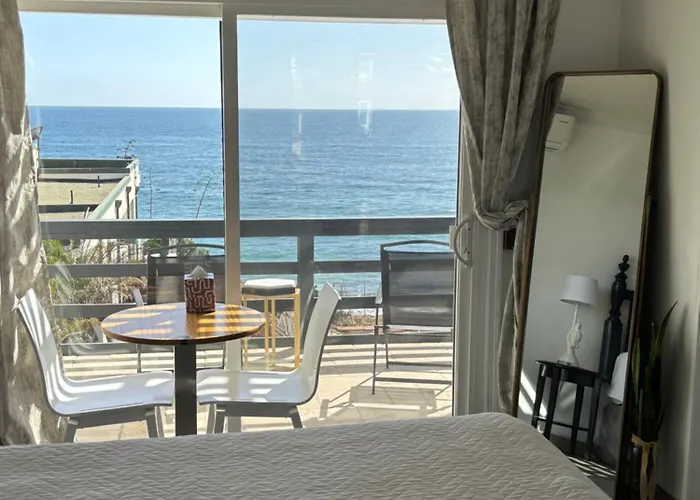 Laguna Cove Hotel