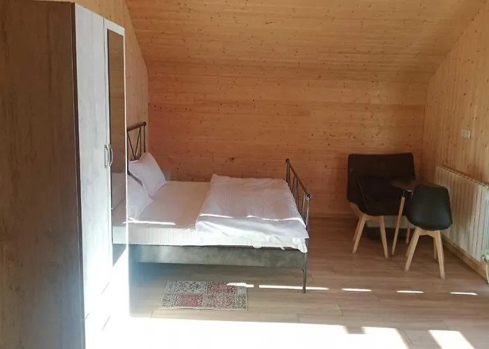 Kashmiri Kitchens Hotel
