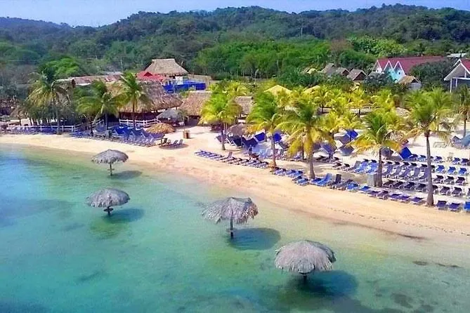 Las Palmas Beach Roatan