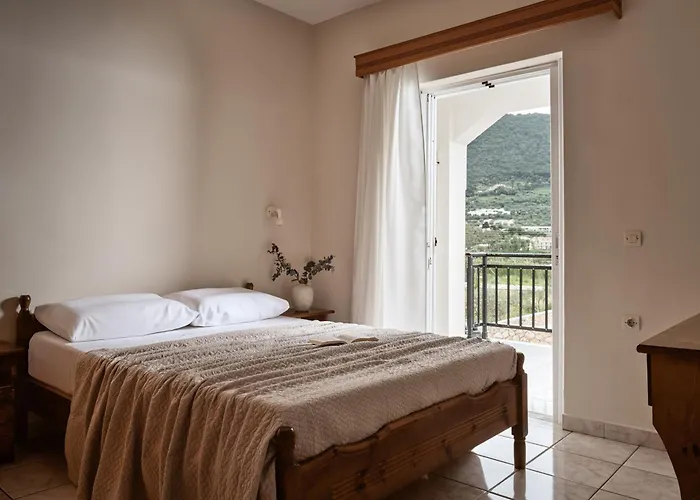Avra Rooms