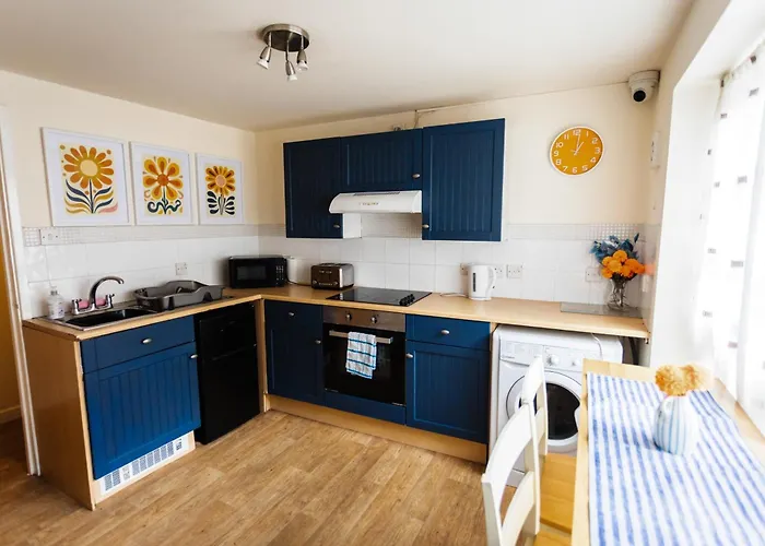 Five Guest Rooms In Tudor House Frankwell Shrewsbury With Free Wifi