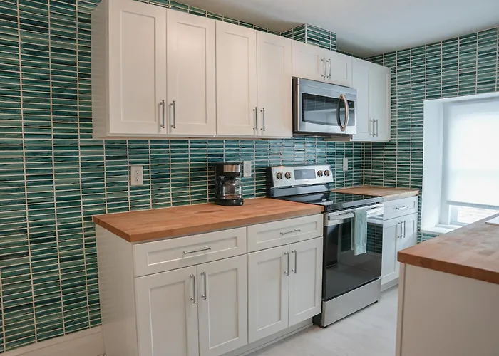 Luxury Penthouse -3 Blocks To Boardwalk, Outlets, & Casinos - Near Atlanticare