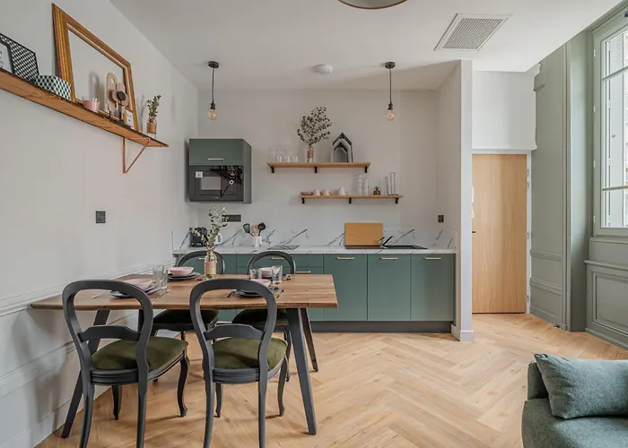 Félix Appart'Hotel - Climatisation, Arrivée autonome, Centre de Romans sur Isère
