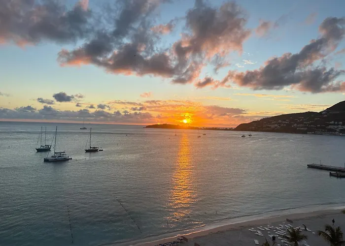 Panoramic Ocean View Flat-St Maarten