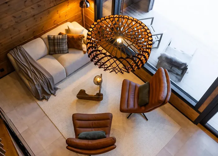 Skyra Retreat