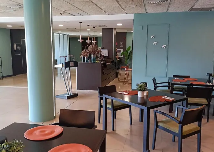 Azz Pamplona Norte Hotel