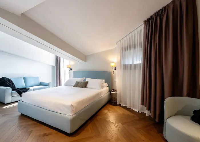 Hotel Carlton