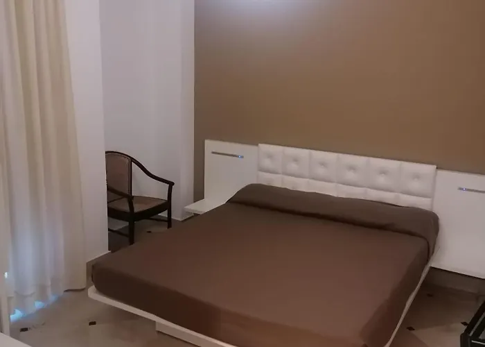 Hyencos Hotel Calos