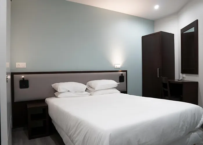 Aero Hotel