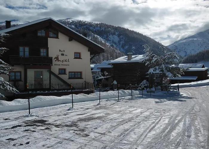 Hotel Bait De Angial