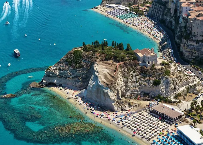 Pizzo sorriso sul mare