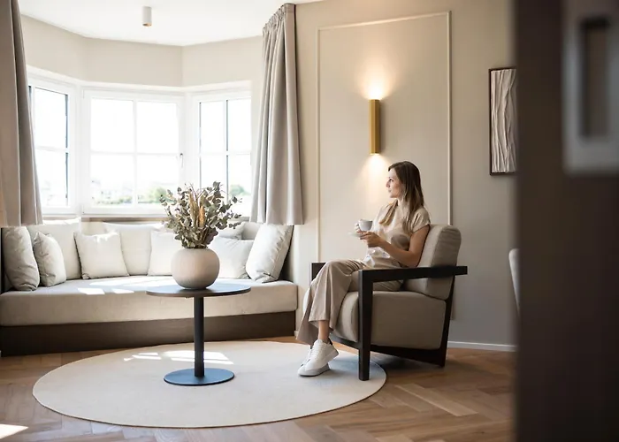 Lingers Suites & Residence