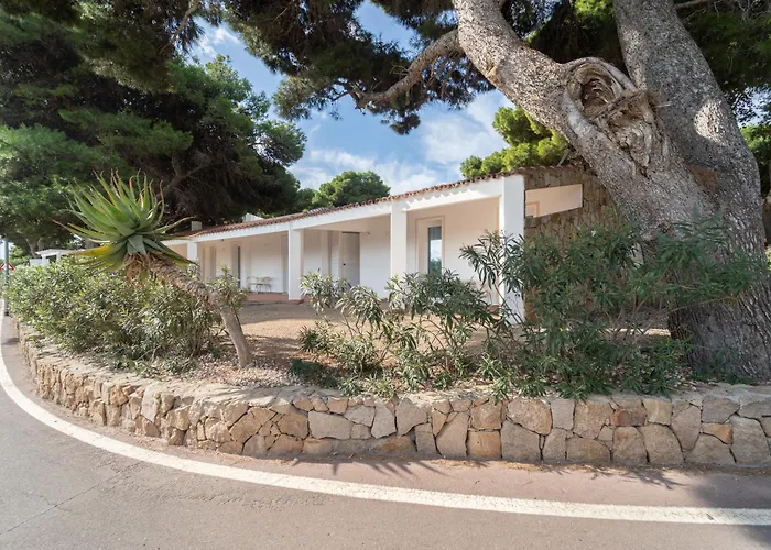 Angolo Mare Apartments & Rooms