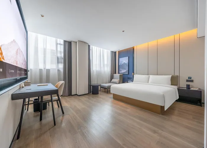 Atour Hotel Dongguan Dongcheng 33 Town