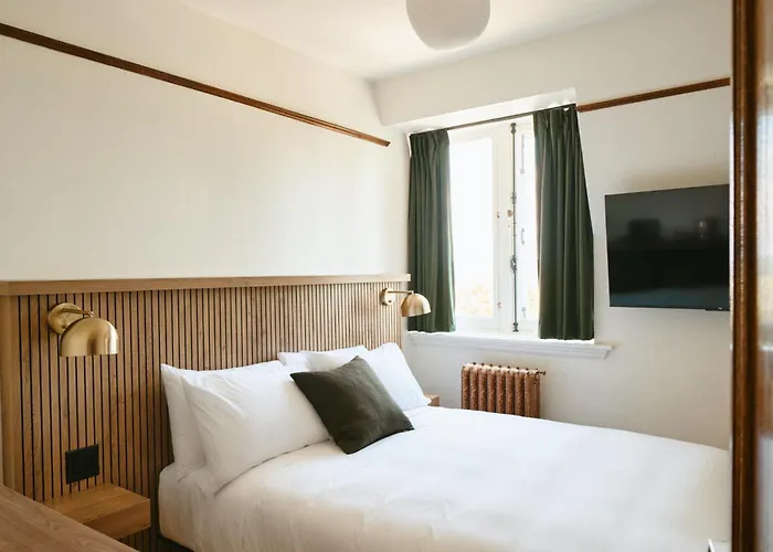 Hotel Chateau Cran Chaud Chicoutimi