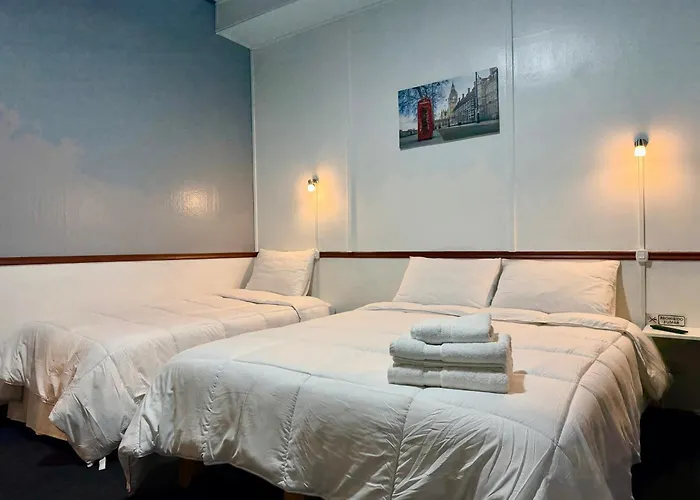 Travels Hotel