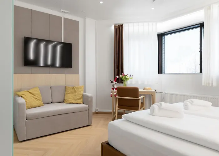 Polar Nook Hotel