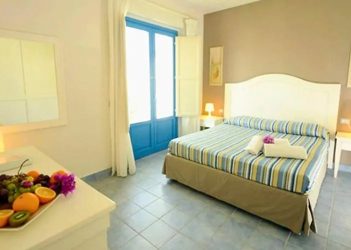 Aura Club Borgo Rio Favara