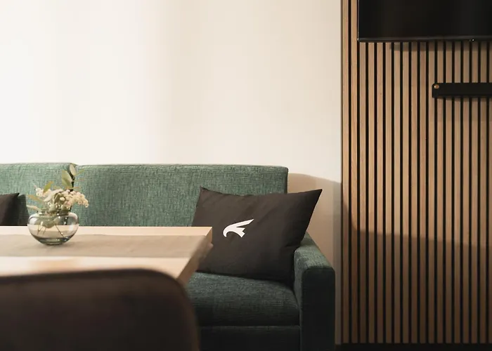 Falcon Suites Pure - Summercard Included