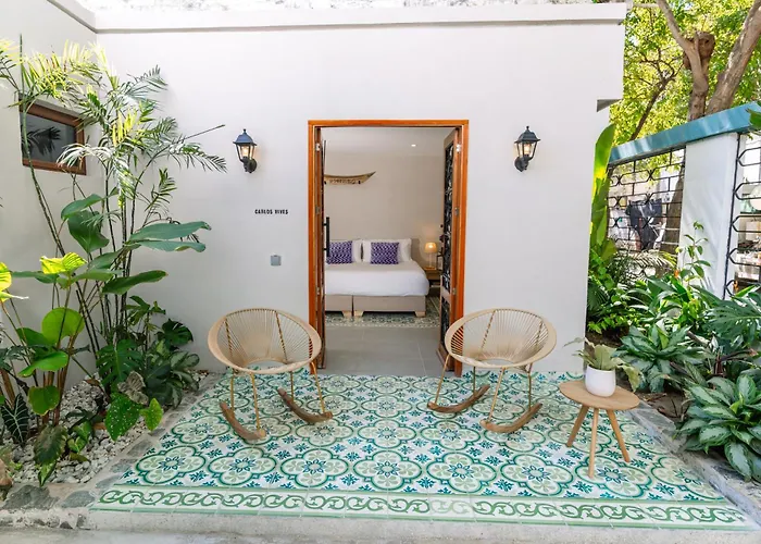 Hotel Libreria Cafe De Pombal