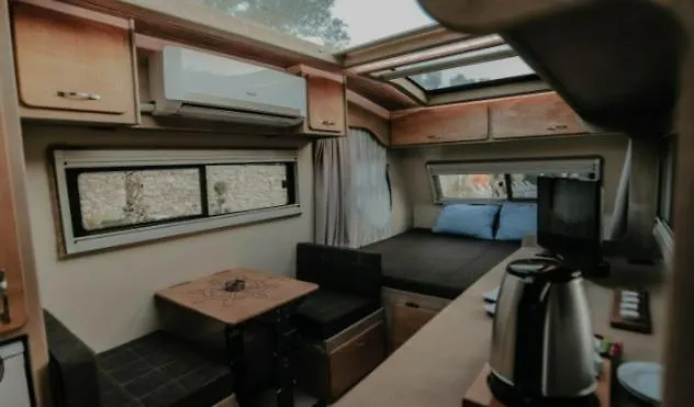Guenes' Te Karavan Otel