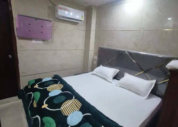 Mv Grand Guest House