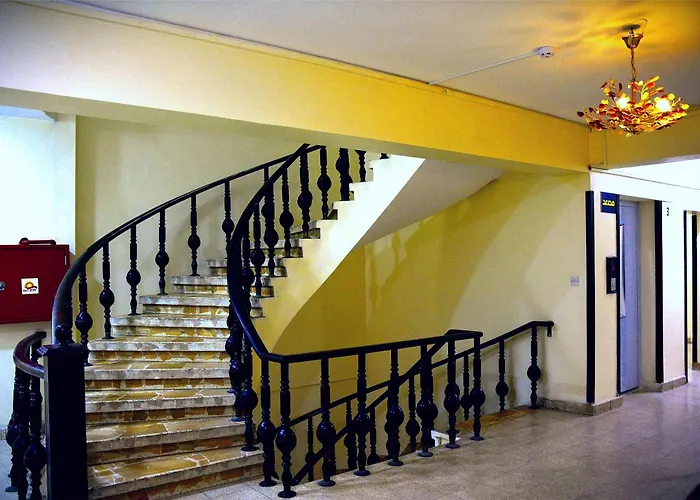 Mudhif Al Hassan Hotel