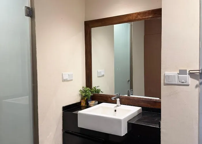 Mikayla Suite