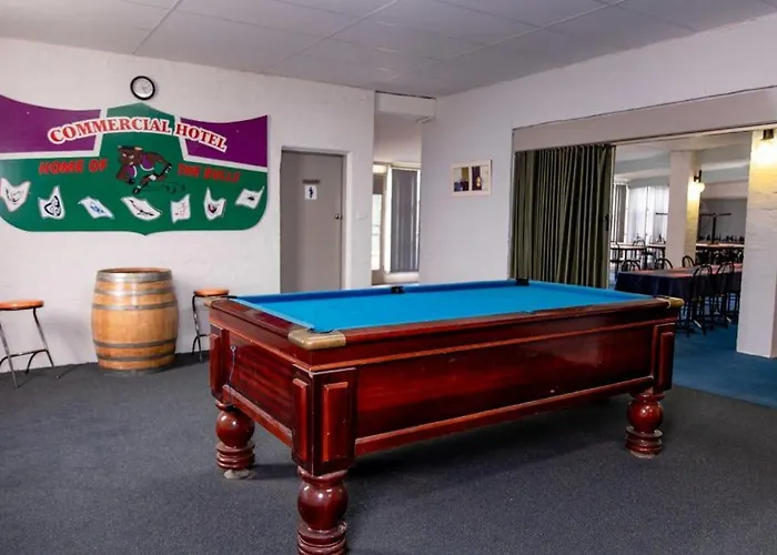 Commercial Hotel